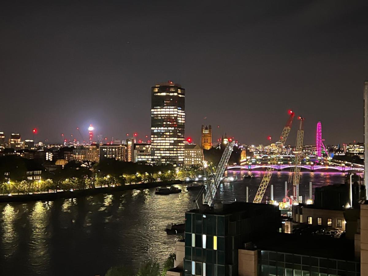 St George Thames Apartment Londres Exterior foto