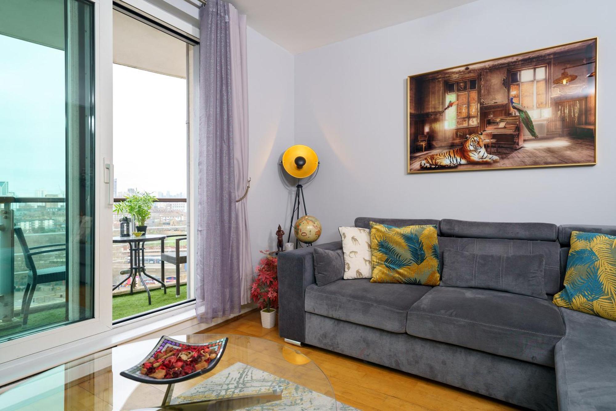 St George Thames Apartment Londres Exterior foto